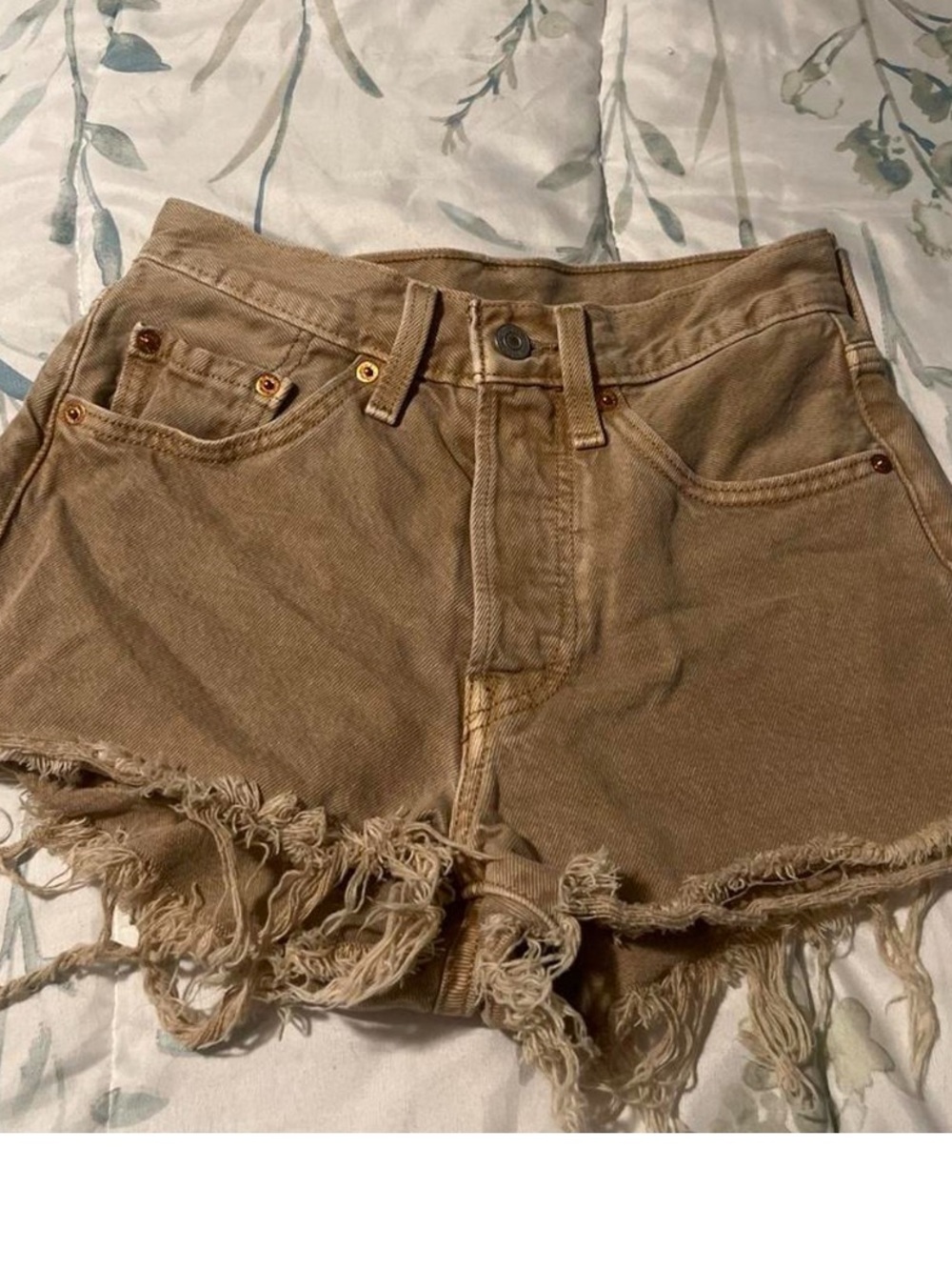 Levi's Tan Distressed Frayed-Hem Denim Shorts